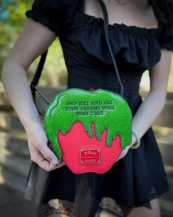 Loungefly Merch Ventures Exclusive Disney Villains Snow White Poison Apple Crossbody -Loungefly IMG 1734 jpg