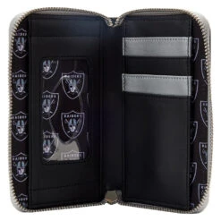 Loungefly NFL Las Vegas Raiders Patches Ziparound Wallet -Loungefly NFLWA0044 LFNFLLVRAIDERSPATCHESZ 3