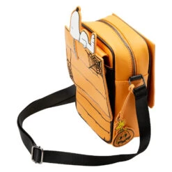 Loungefly Peanuts Great Pumpkin Snoopy Doghouse Crossbody 11 Loungefly Peanuts Great Pumpkin Snoopy Doghouse Crossbody -Loungefly PNTB0009 LFPEANUTSGREATPUMPKINSN 2