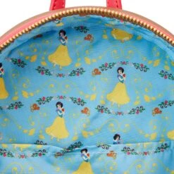 Loungefly Disney Snow White Lenticular Princess Series Mini Backpack 17 Loungefly Disney Snow White Lenticular Princess Series Mini Backpack -Loungefly WDBK3072 LFDISNEYSNOWWHITELENTICULARPRINCESSSERIESMINIBACKPACK0083INSIDE
