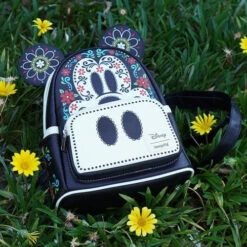 Loungefly Disney Mickey Mouse Dia De Los Muertos Sugar Skull Mini Backpack - Entertainment Earth Exclusive -Loungefly ebcdf642fb0846a7ba101a1ad05e5325