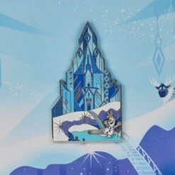 Loungefly Disney Frozen Castle 3" Collector Box Pin -Loungefly wdpn2791 lfdisneyfrozencastle3incollectorboxpin movement 056